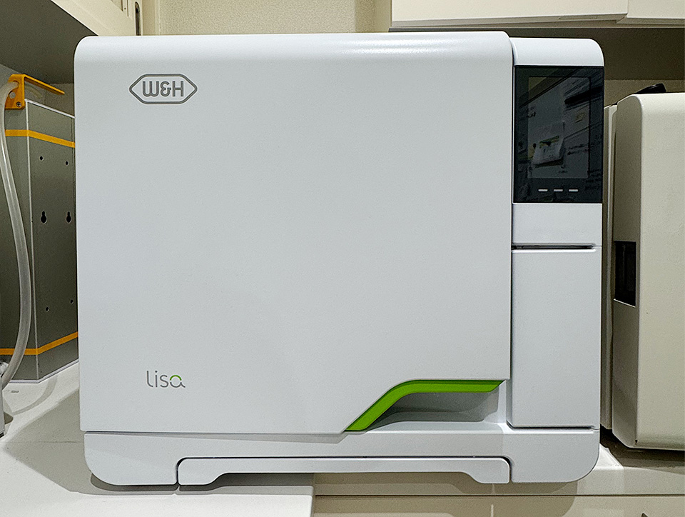 W&H Lisa クラスBオートクレーブ 側面